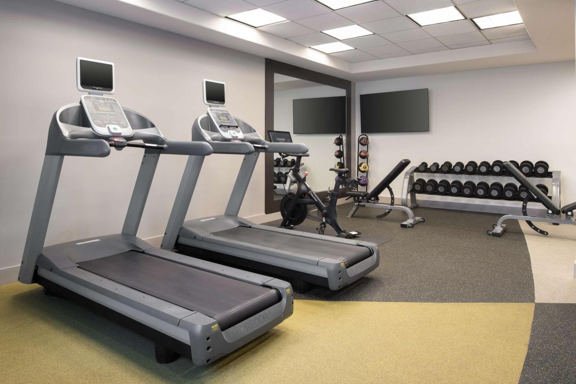 Hilton Garden Inn Fontana Luaran gambar